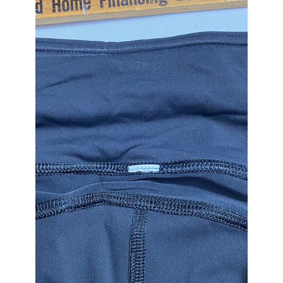 Lululemon Women’s Legging Black Gathered Ankle Tag Removed 30” Waist - Picture 4 of 9